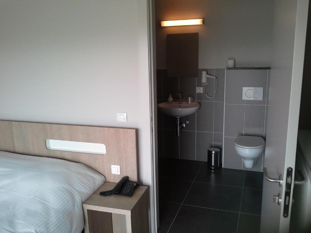 M-Otel E40 Wetteren Szoba fotó